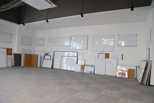 The Ideal Dimensions of Wall-Mounted Dry Erase Boards